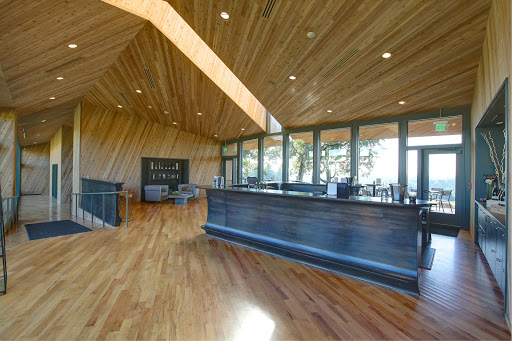 Sokol Blosser Winery Enhances Visitor Experience with Elevated Wine Bar Showcasing Oregon Terroir
